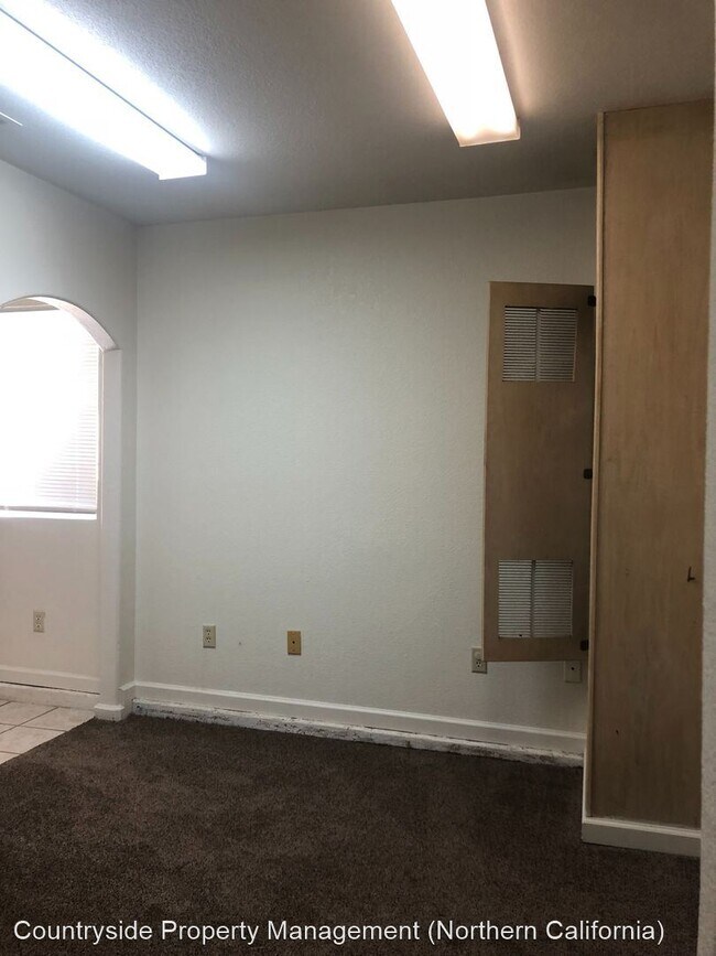 Building Photo - 4 br, 2 bath House - 4013 Wincanton Road