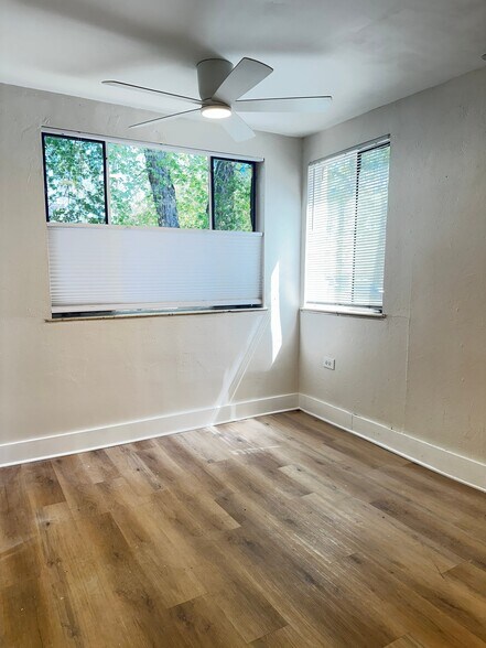 Building Photo - 2035 E 18th Ave