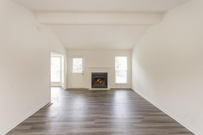 Building Photo - 3104 Kinwood Dr