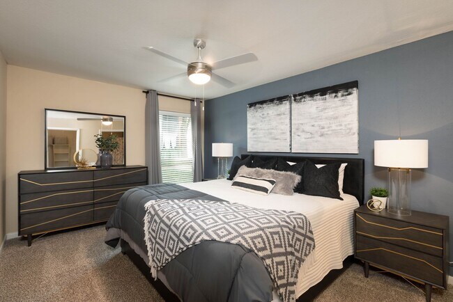 Building Photo - Comfort Meets Style | Ask About Move-In Sp...