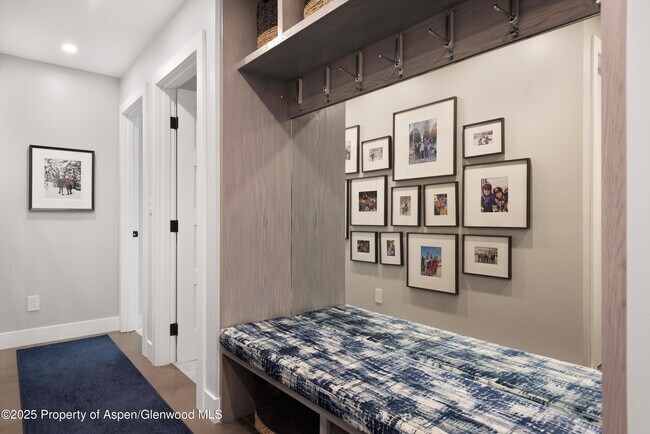 Building Photo - 120 S Spring St