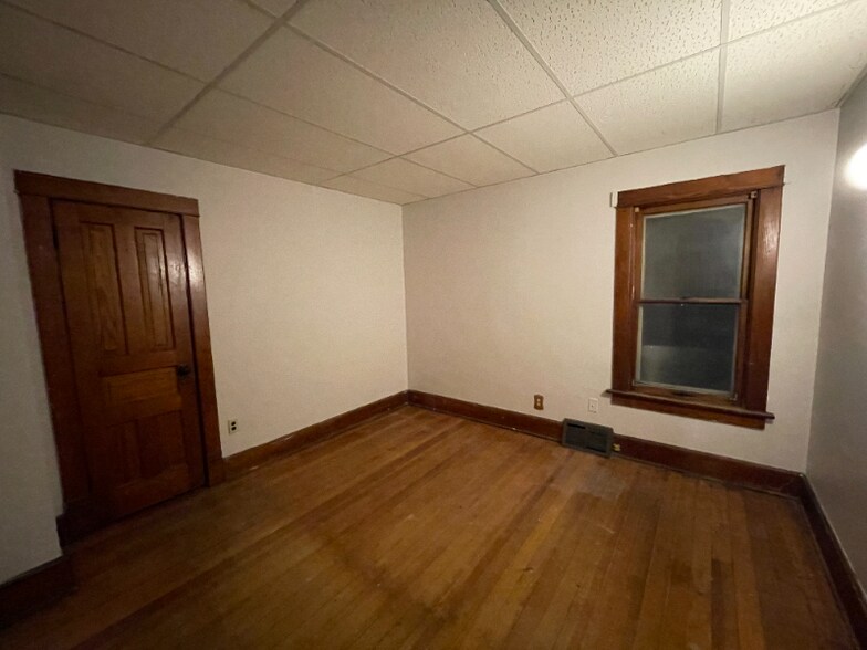 Building Photo - 6034 25th Ave