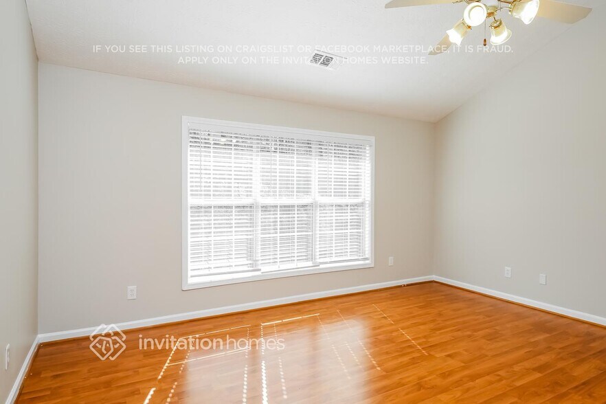 Building Photo - 1490 Highland Farm Dr