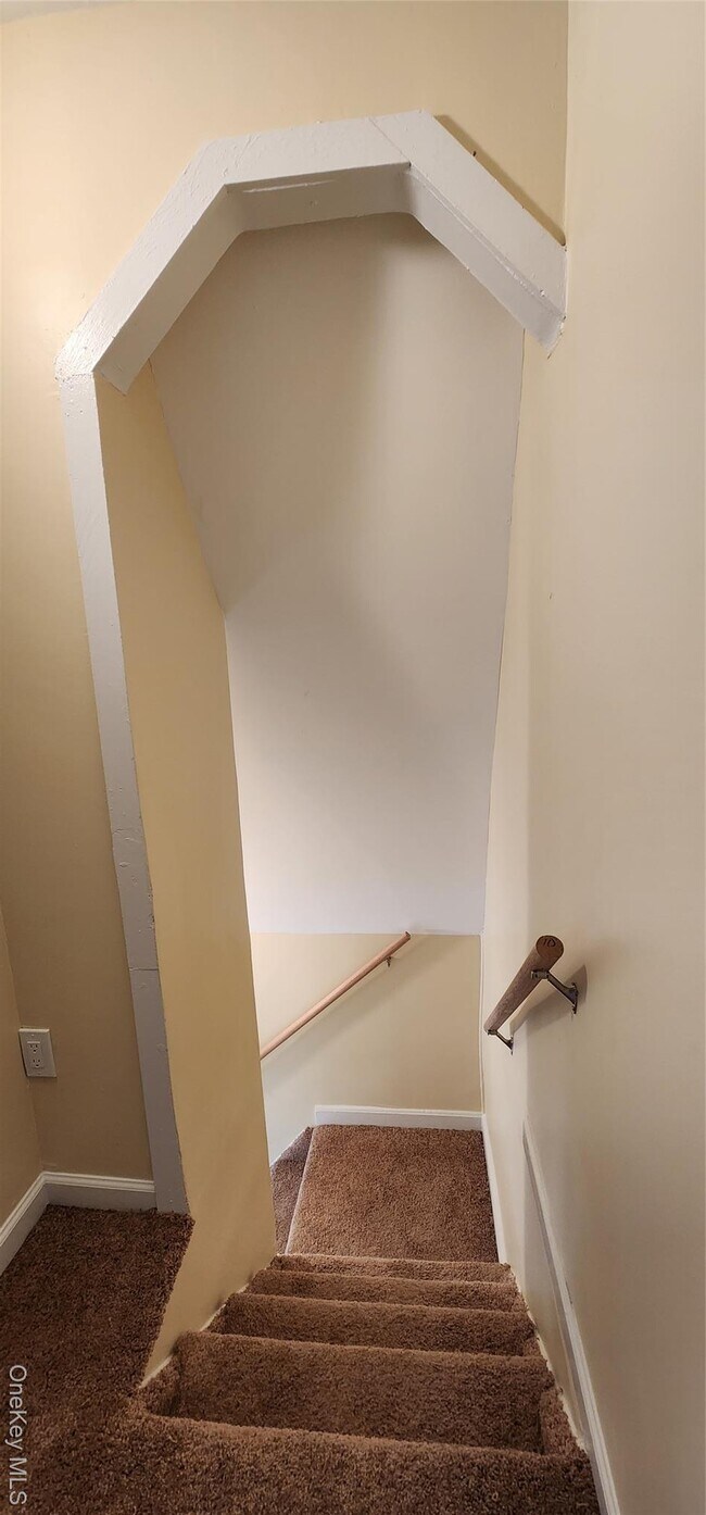 Building Photo - 192 Cypress Dr