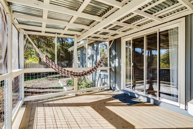 Building Photo - 106 Rupen Ct