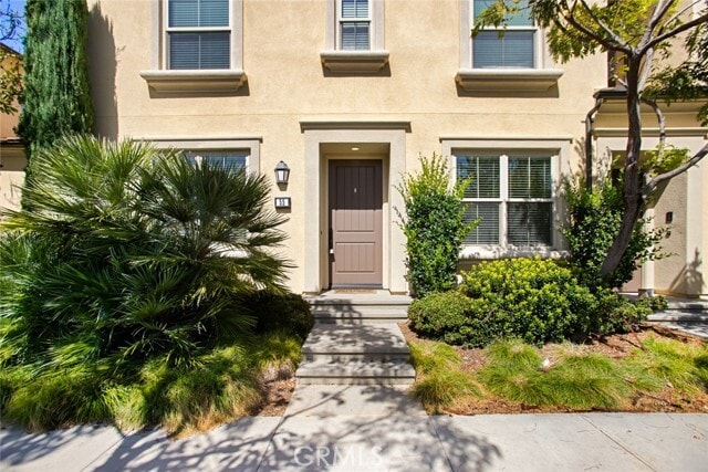 Building Photo - 55 Jade Flower