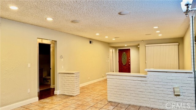 Building Photo - 2960 Rising Star Dr