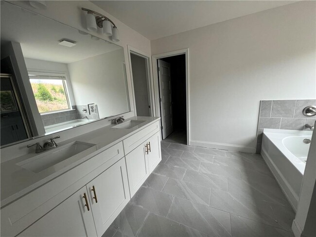 Building Photo - 1327 Sunny Vly Ln