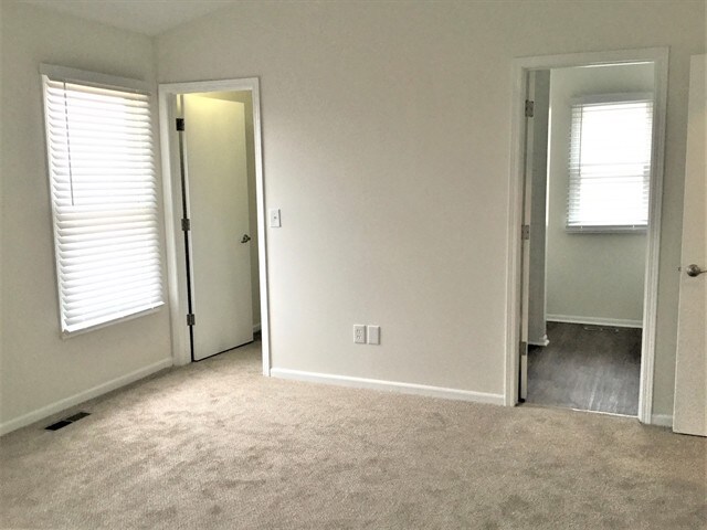 Building Photo - 5159 Upland Meadow Drive