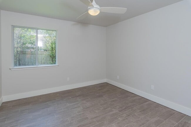 Building Photo - 3213 Canyon Ledge Cove