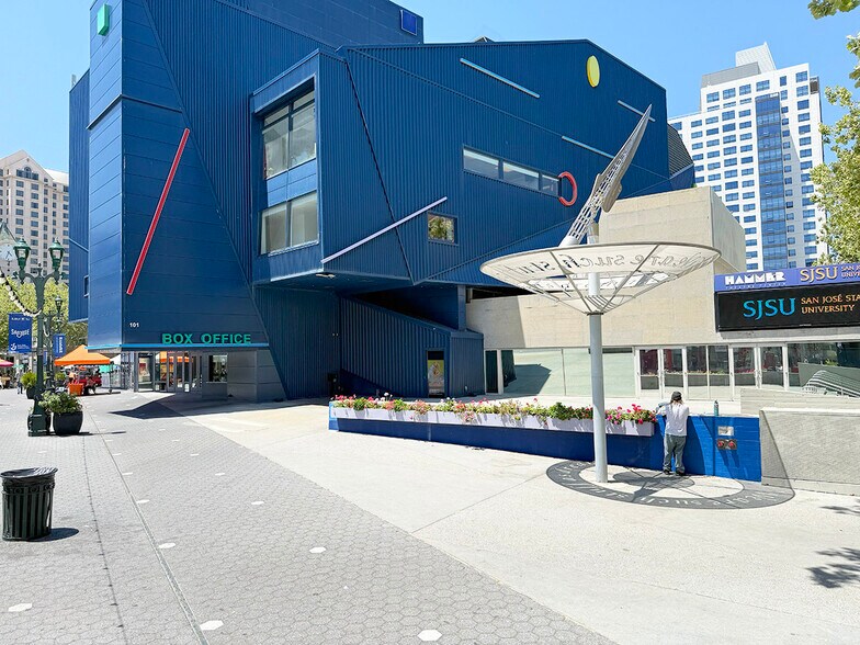 Building Photo - 144 S 3rd St