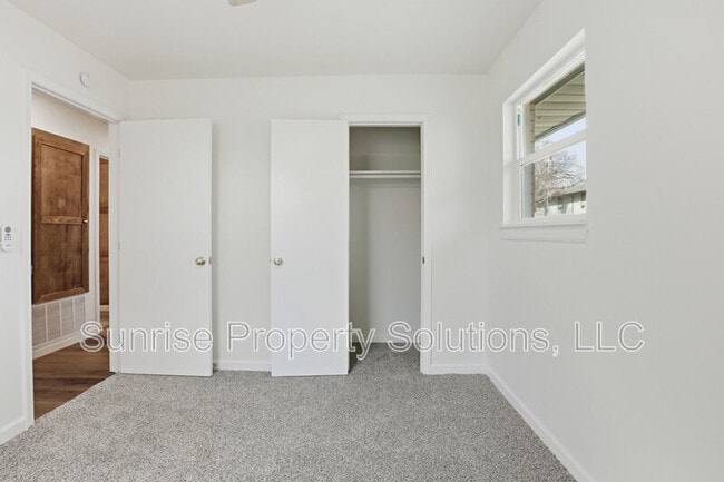 Building Photo - 644 Hunters Hill Rd