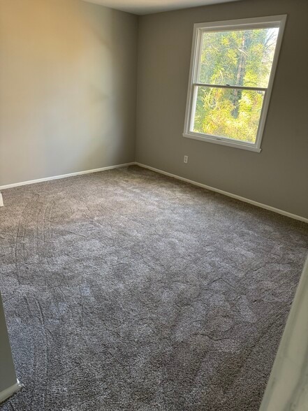 Building Photo - 9316 Archway Rd