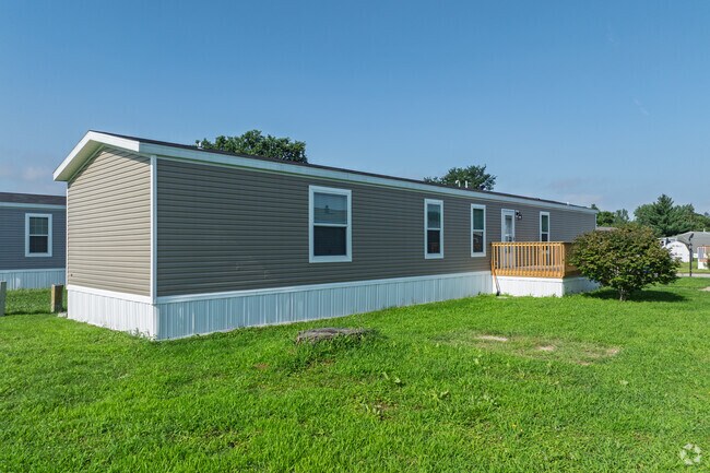 Alternate Exterior - 4333 Parkridge Ave