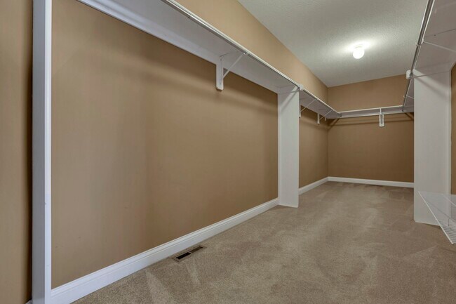 Building Photo - 8006 Caraway Ave