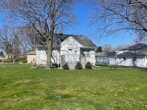 Building Photo - 11668 S Laporte Ave
