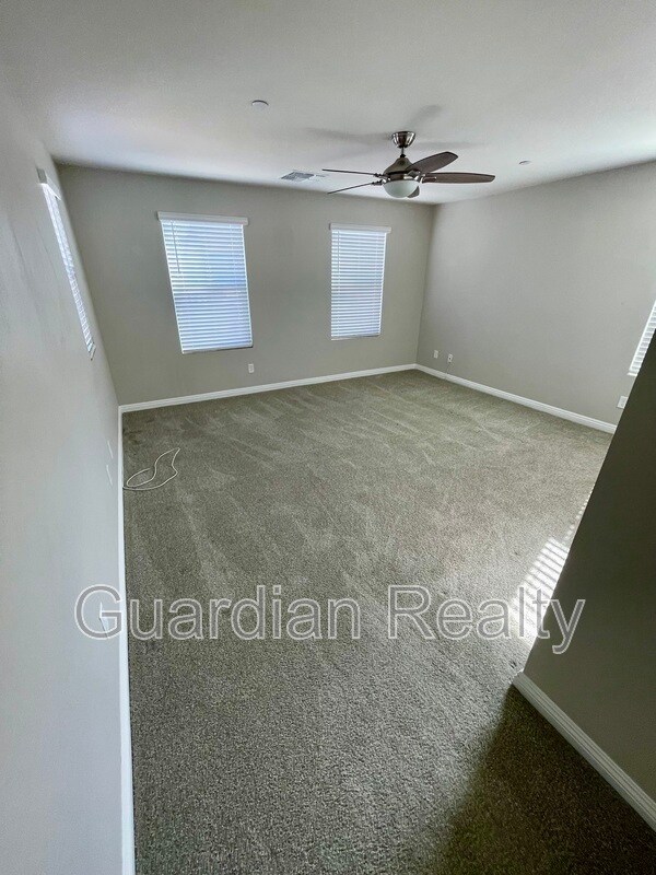 Building Photo - 3189 Brynley Ave