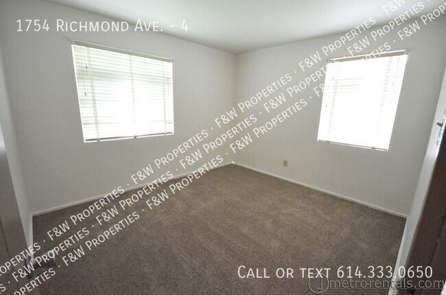 Building Photo - 1754 Richmond Ave
