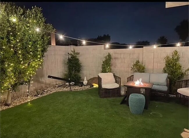 Building Photo - Charming Butler Place Home with a Swimming Pool