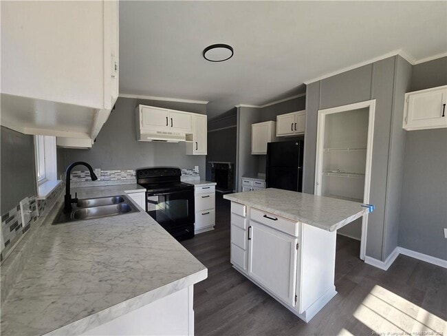 Building Photo - 2658 Driftwood Dr