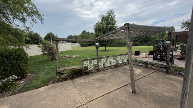 Building Photo - 4625 Copper Ridge Rd