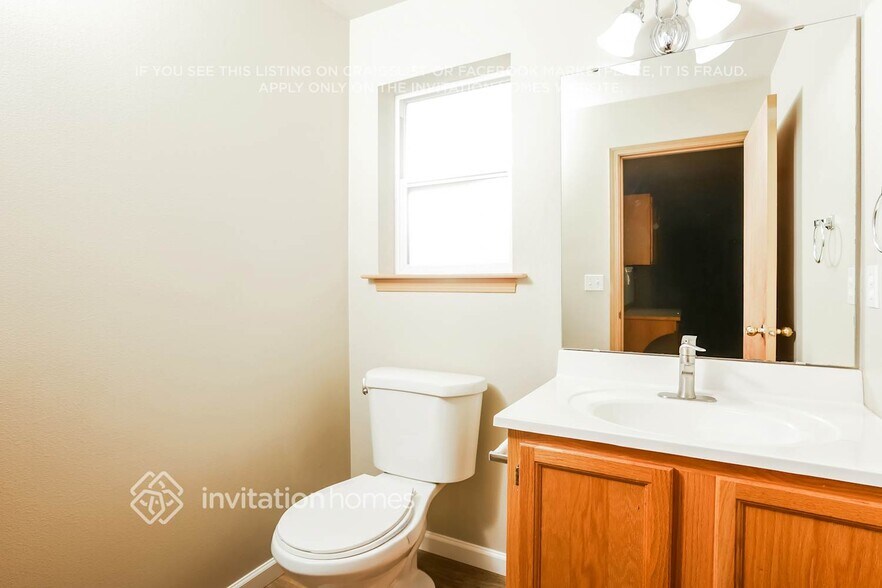 Building Photo - 8006 Upper Ridge Rd