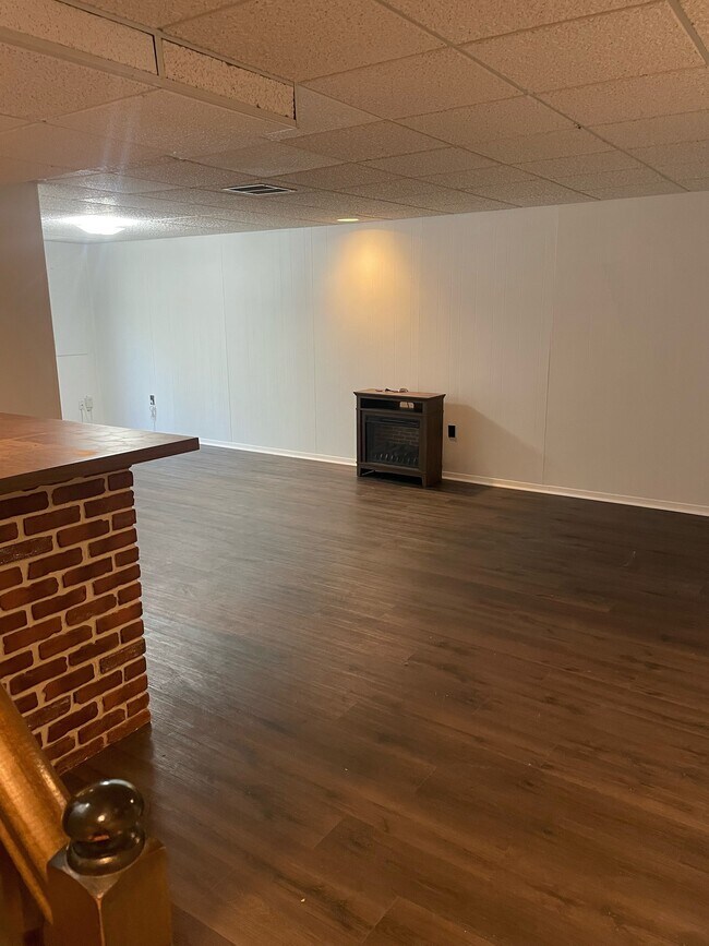 Building Photo - 13019 Trumbull Dr