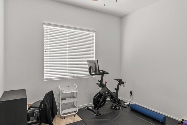 Building Photo - Exquisite Modern Townhome Nestled in the T...
