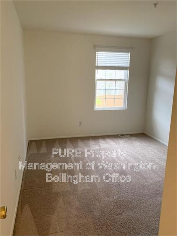 Building Photo - 1430 W Casino Rd