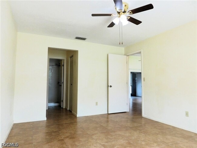 Building Photo - 10525 Putnam Ct