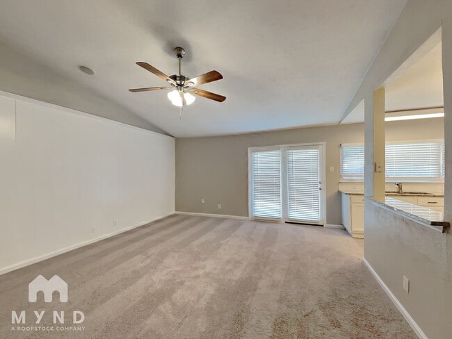 Building Photo - 5033 Amhurst Ln