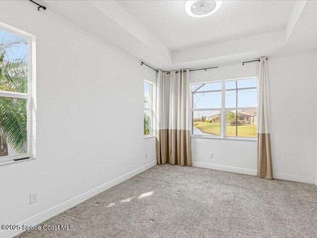 Building Photo - 7921 Mocan Ct