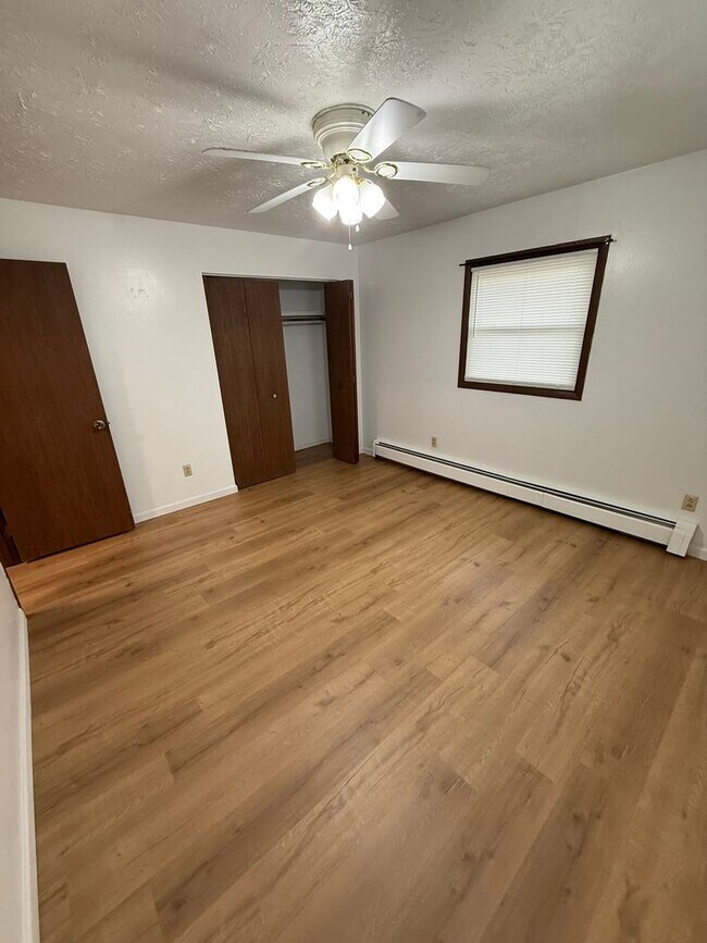 Building Photo - 8422 Colwyn Ct