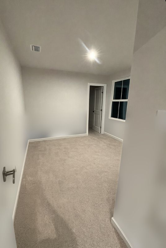 Building Photo - 125 Pampas St