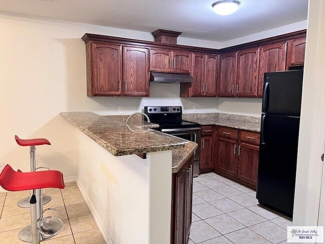 Building Photo - 6625 Garden Woods Ave