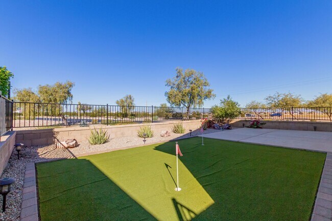 Building Photo - Gorgeous Property in 55+ Community