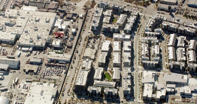 CoStar Plane View - Theory Flats