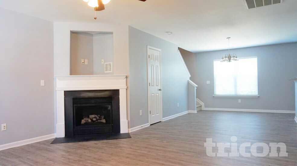 Building Photo - 15714 Southern Garden Ln
