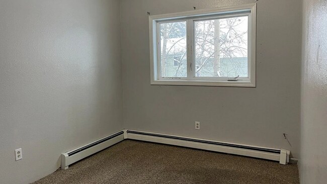 Building Photo - 2113 Gillam Wy