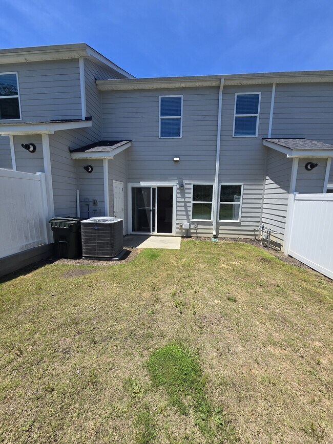 Building Photo - 623 Millwright Wy