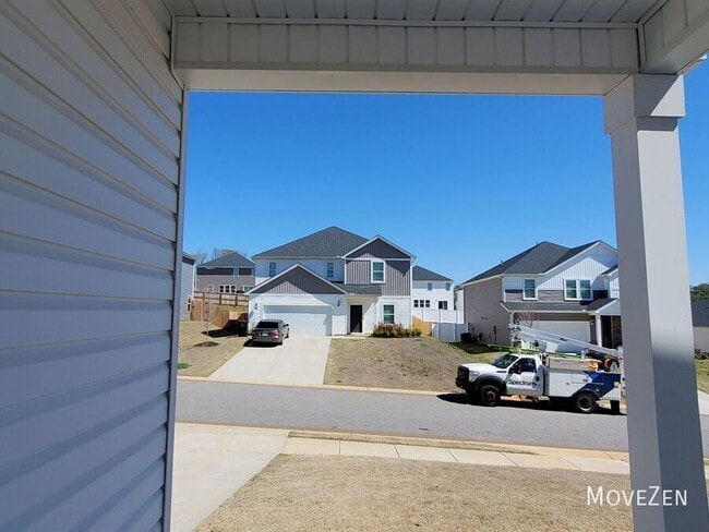 Building Photo - 269 Lavinia Cir