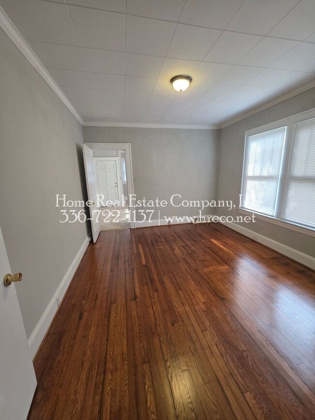 Building Photo - 4007 Indiana Ave