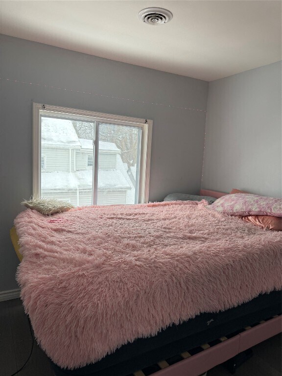 Building Photo - 4 Thorp St