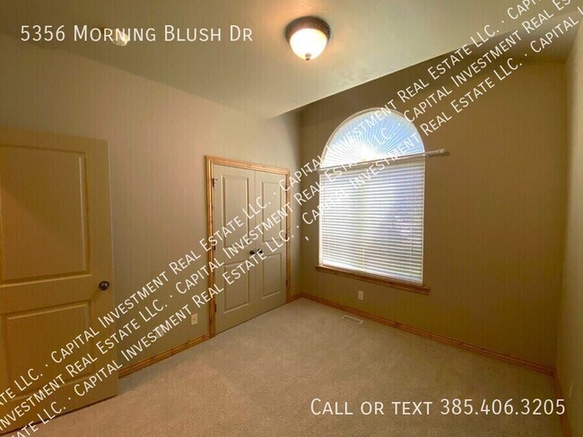 Building Photo - 5356 Morning Blush Dr