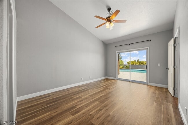 Building Photo - 328 Waterwheel Falls Dr