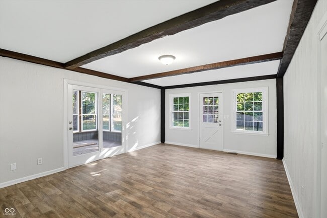 Building Photo - 2922 E Smoky Row