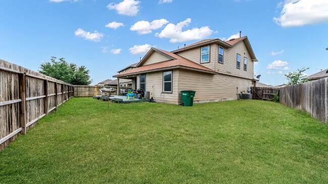 Building Photo - 2638 Willow Pond