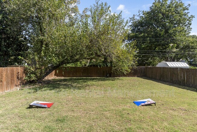 Building Photo - 4911 S Cincinnati Ave