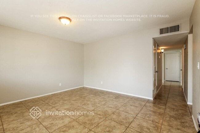 Building Photo - 12956 W Desert Ln