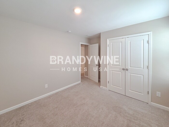 Building Photo - 628 Friesland Dr